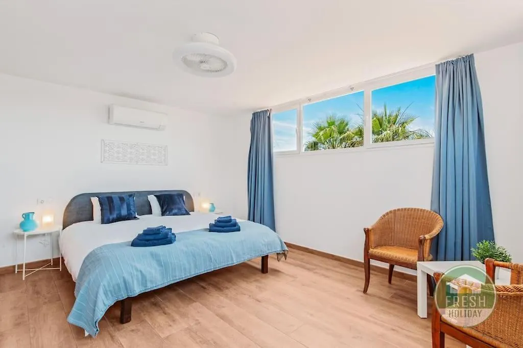 Villa Vista Alboran - Family Home With Sea Views Malaga Spain